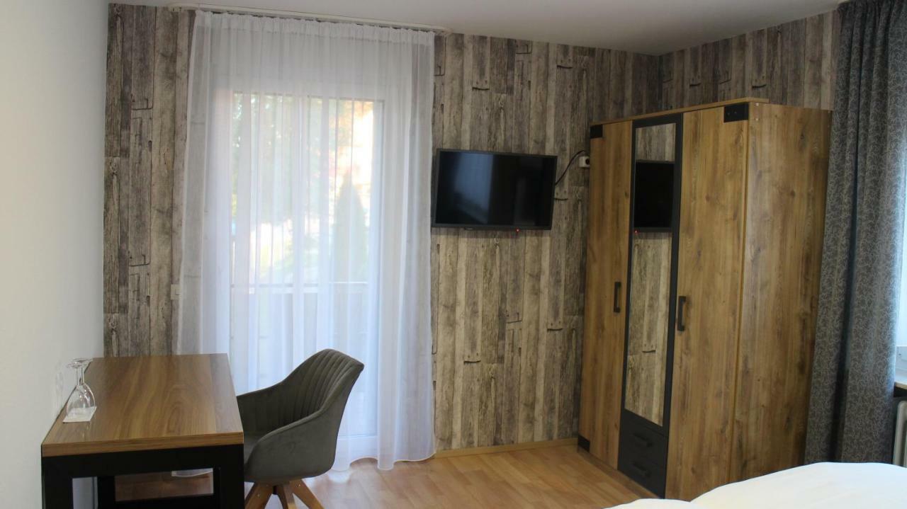 Hotel Glas Schwarzwald Fluorn-Winzeln Luaran gambar