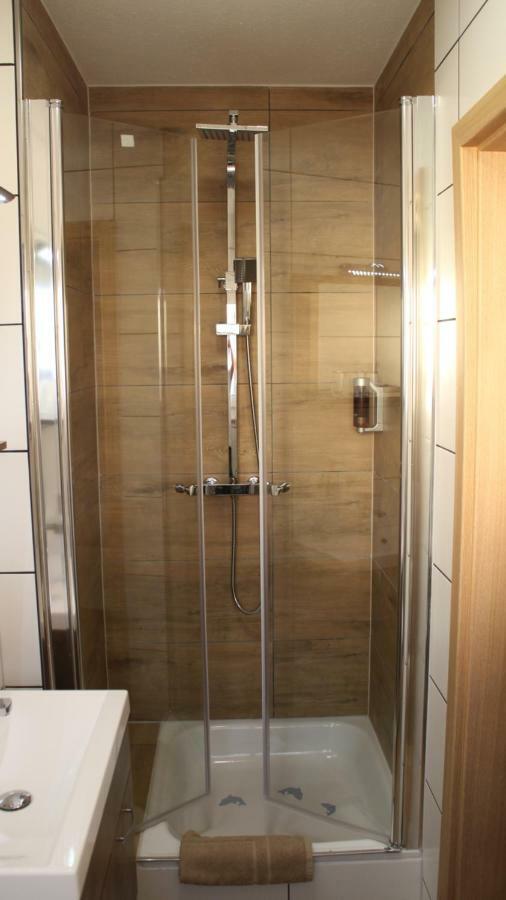 Hotel Glas Schwarzwald Fluorn-Winzeln Luaran gambar