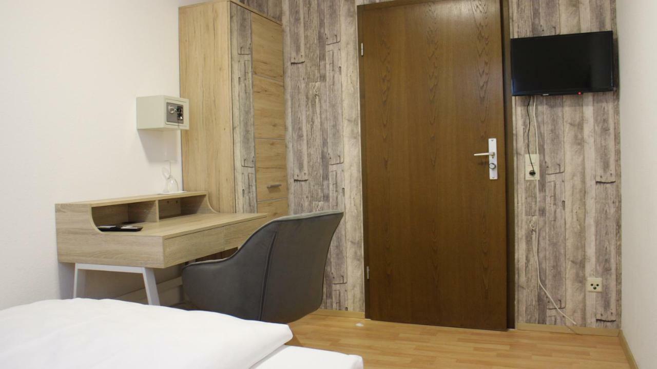 Hotel Glas Schwarzwald Fluorn-Winzeln Luaran gambar