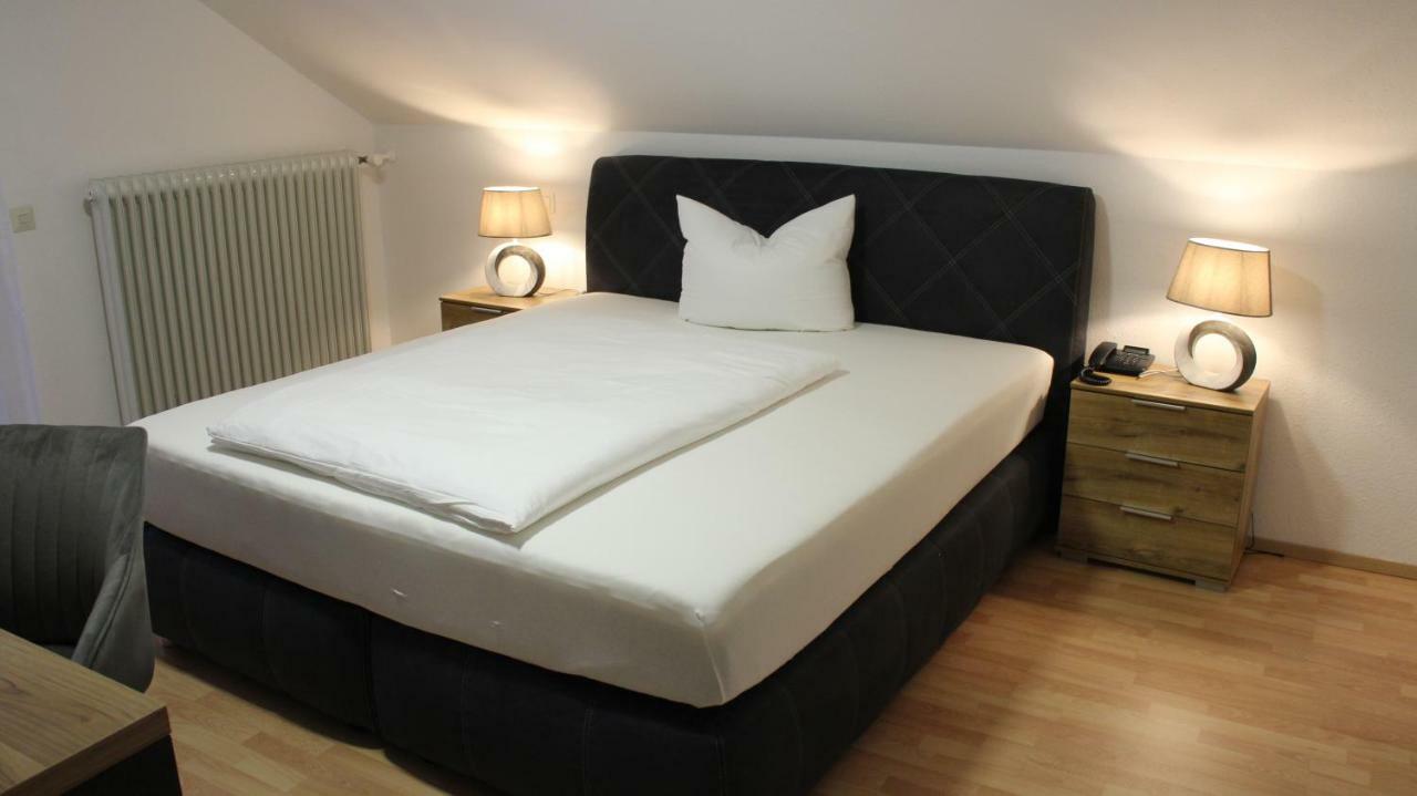 Hotel Glas Schwarzwald Fluorn-Winzeln Luaran gambar