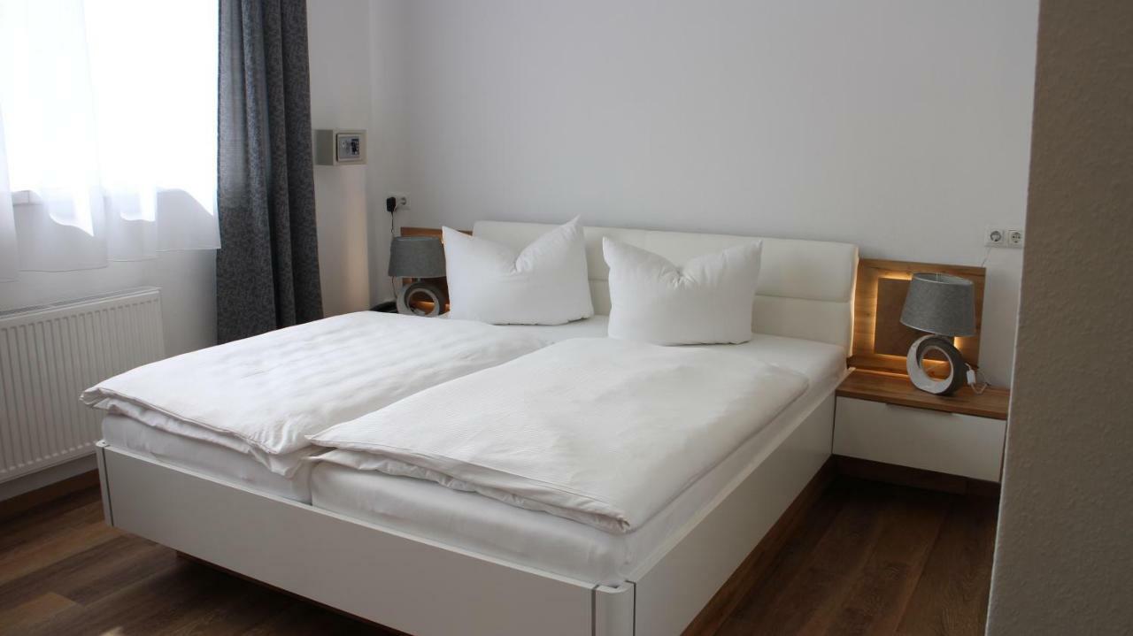 Hotel Glas Schwarzwald Fluorn-Winzeln Luaran gambar